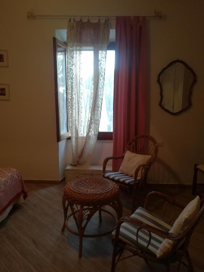 Bed and Breakfast Le 25 Tartarughe Santa Teresa di Gallura Esterno foto
